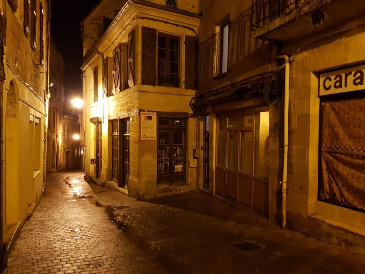 Maison De Caractere Au Coeur De La Cite Medievale De Gourdon Dış mekan fotoğraf